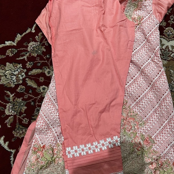 Pakistani brand new 3 piece full embroidered dress size medium to large - Picture 5 of 9